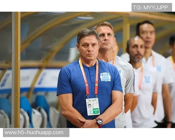 特尔强势突破双人防守首球入网精彩瞬间引爆赛季激情